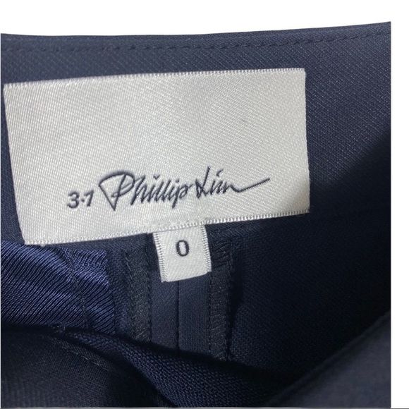 3.1 Phillip Lim Ruffled-Apron Short - Picture 10 of 11